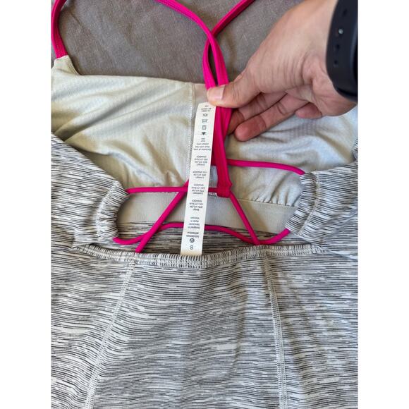 NWOT Lululemon Dancing Warrior Tank Silver Spoon Jewelled Magenta Size 8 - Picture 5 of 5